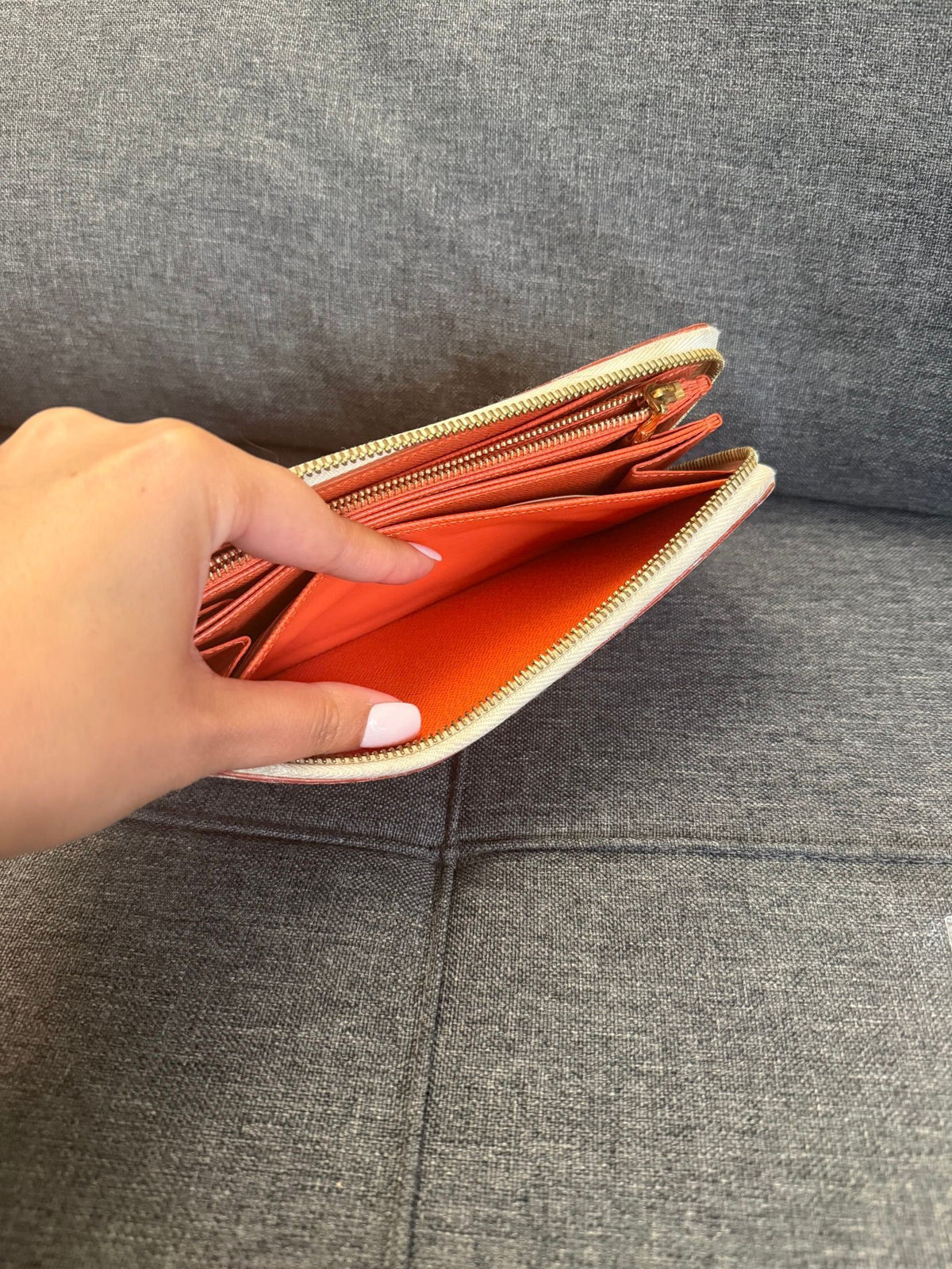 Louis Vuitton Murakami Zippy Wallet — photo 5