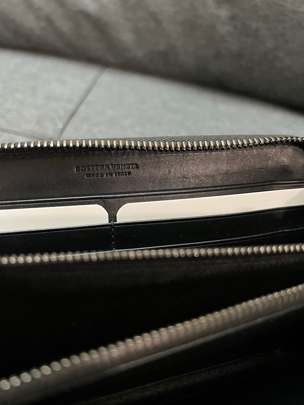Bottega Veneta Zip-Around Wallet · Black — photo 8