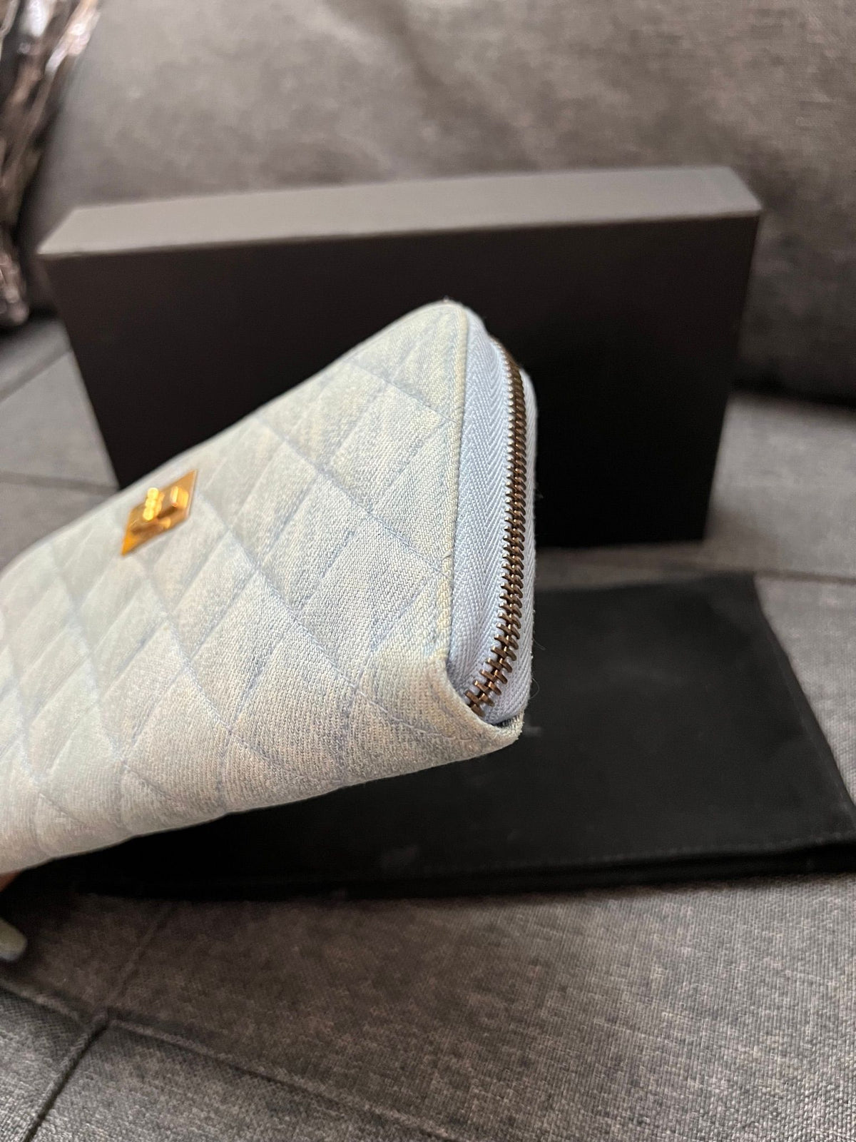 Chanel 2.55 Reissue Long Zipped Wallet · Denim · Complete Set — photo 4