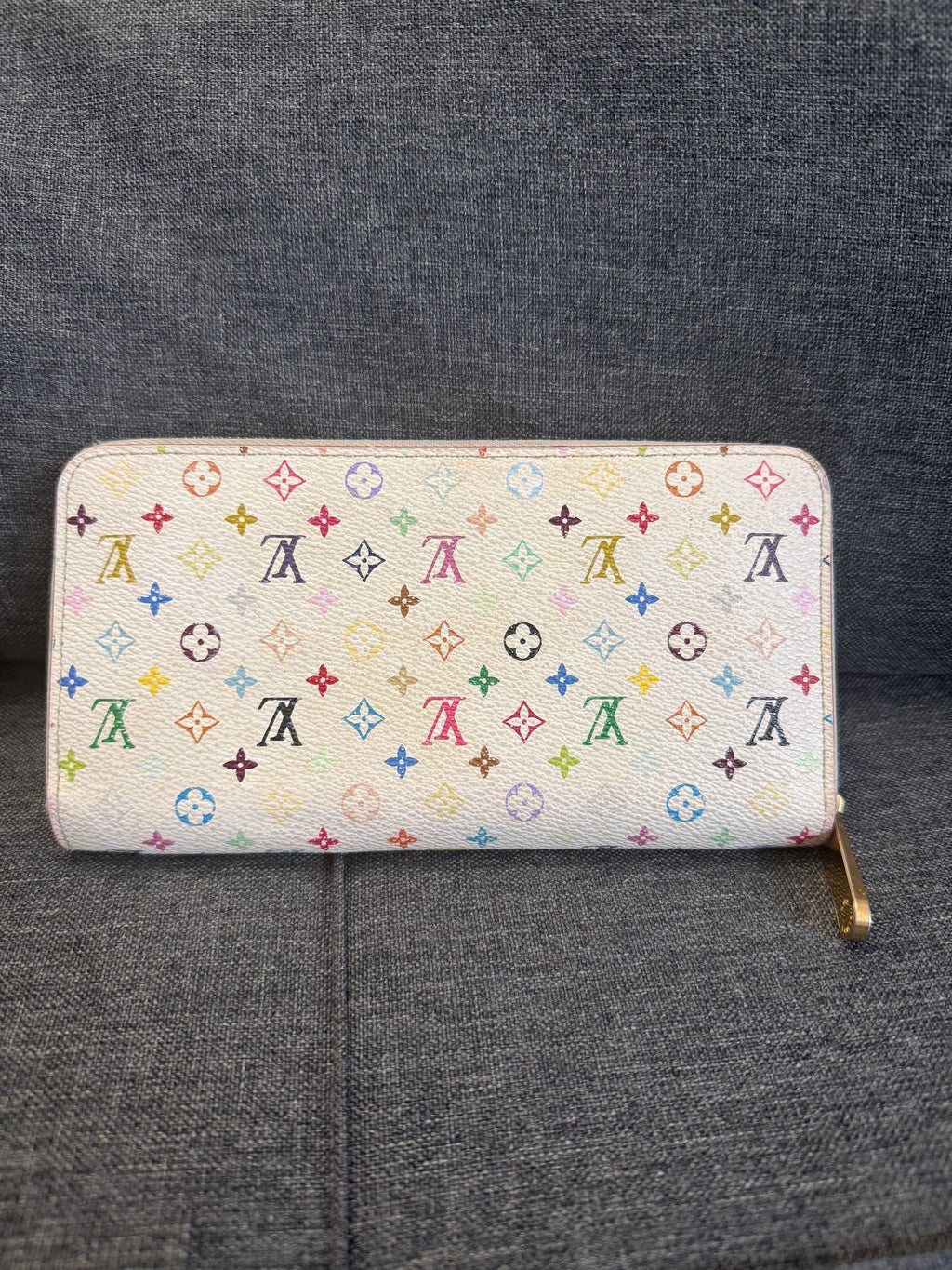 Louis Vuitton Murakami Zippy Wallet — photo 10
