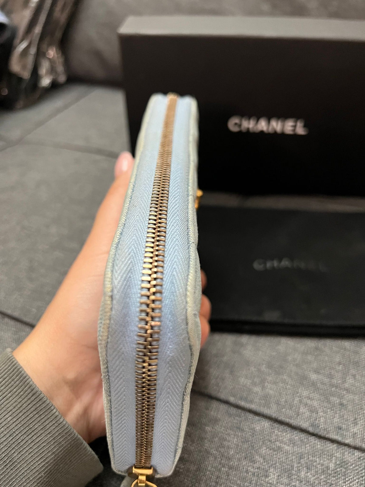 Chanel 2.55 Reissue Long Zipped Wallet · Denim · Complete Set — photo 7