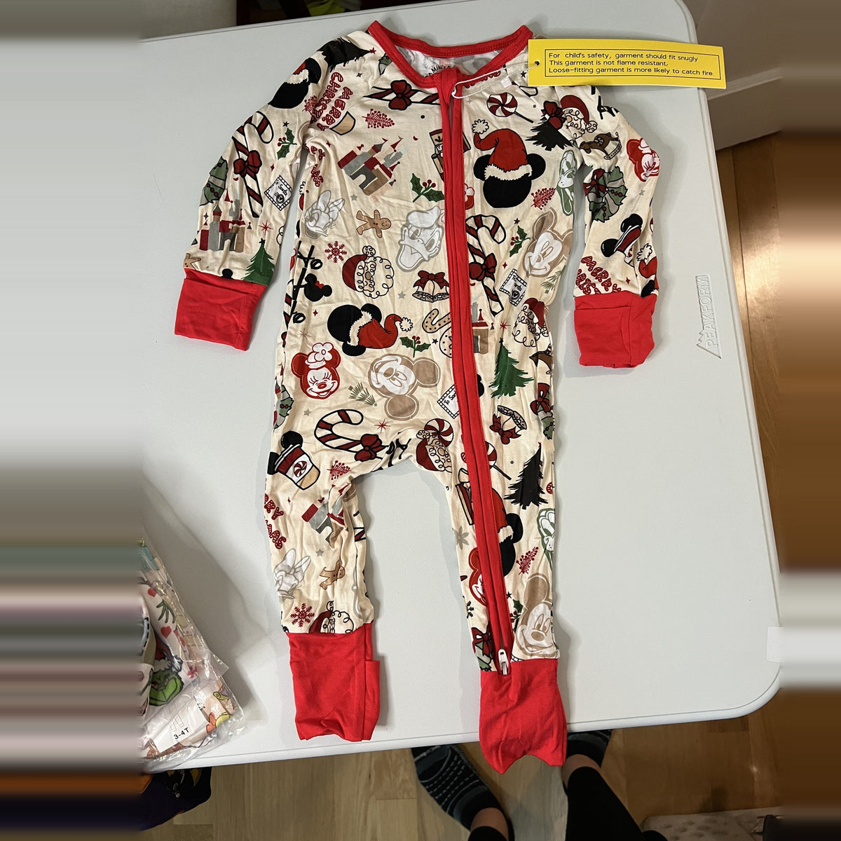 Bamboo Zippy Romper · Christmas Mickey · 3–6M